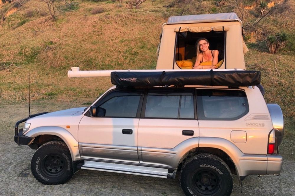 rooftop tent and awning 