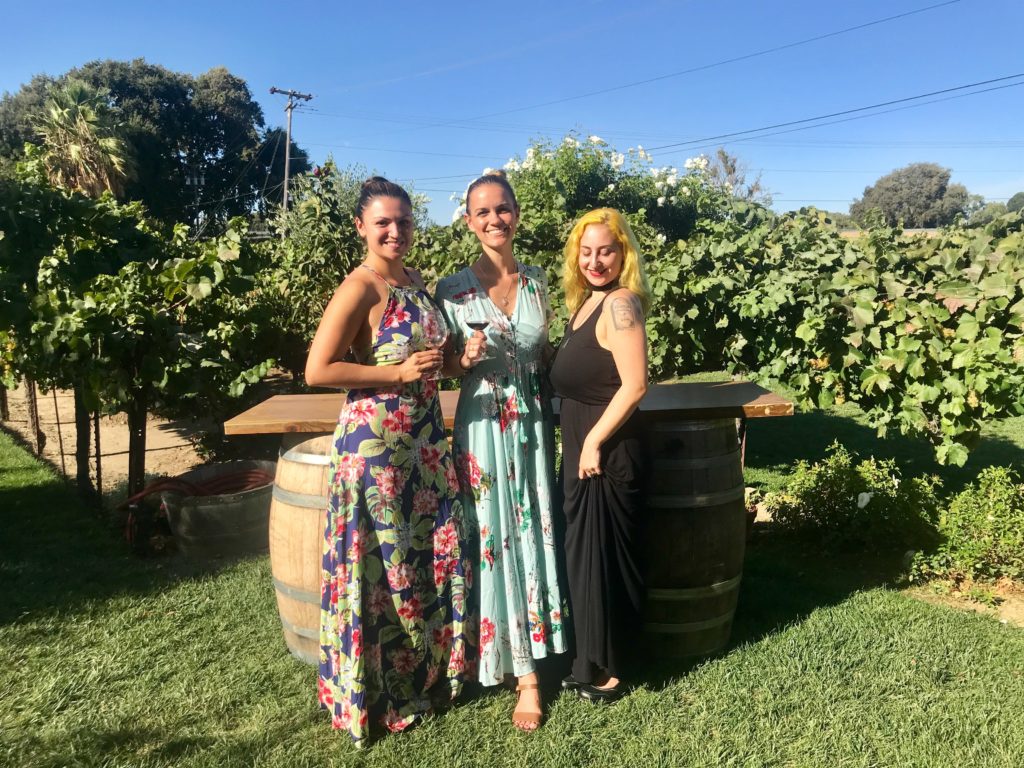 girls trip wine tasting