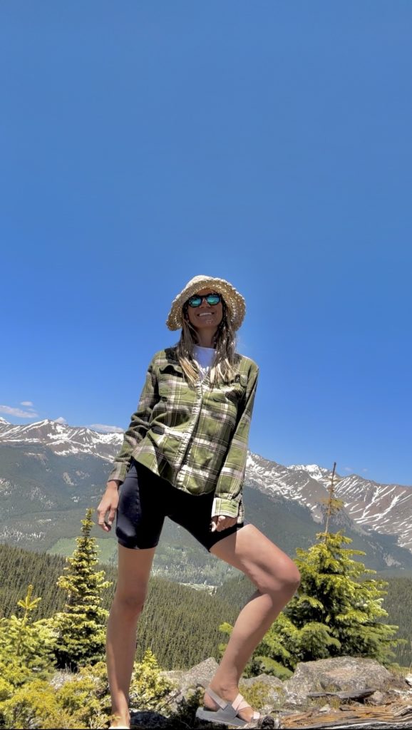 hiking alone as a woman